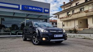 Subaru OUTBACK 2.0d CVT Adventure