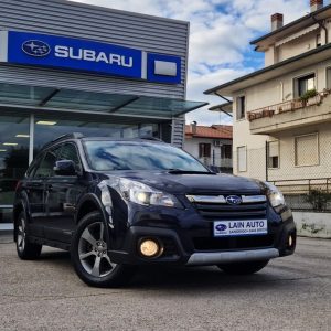Subaru OUTBACK 2.0d CVT Adventure