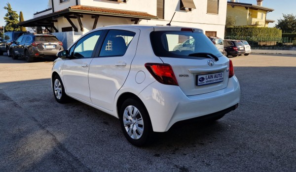 Toyota Yaris 1.4 d-4d Cool 5 porte