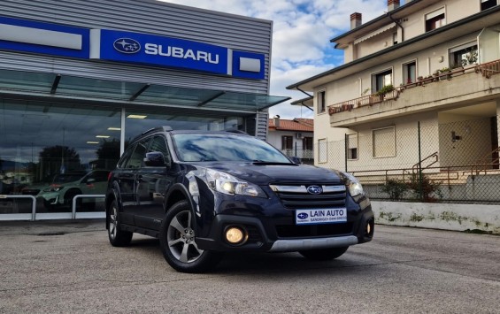 Subaru OUTBACK 2.0d CVT Adventure
